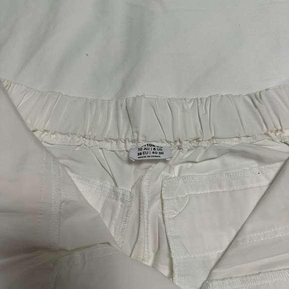 Women’s Cotton On Cargo Pants Off White SZ6 - Picture 5 of 7